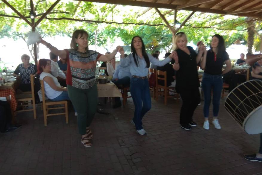 Με επιτυχία ολοκληρώθηκε το αποχαιρετιστήριο γλέντι της "Ηλιοείδεια"