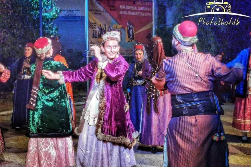 1ο Φεστιβάλ Μικρασιατικών Ποντιακών Ανατολικοθρακιωτικών χορών 1ο Φεστιβάλ Μικρασιατικών Ποντιακών Ανατολικοθρακιωτικών χορών