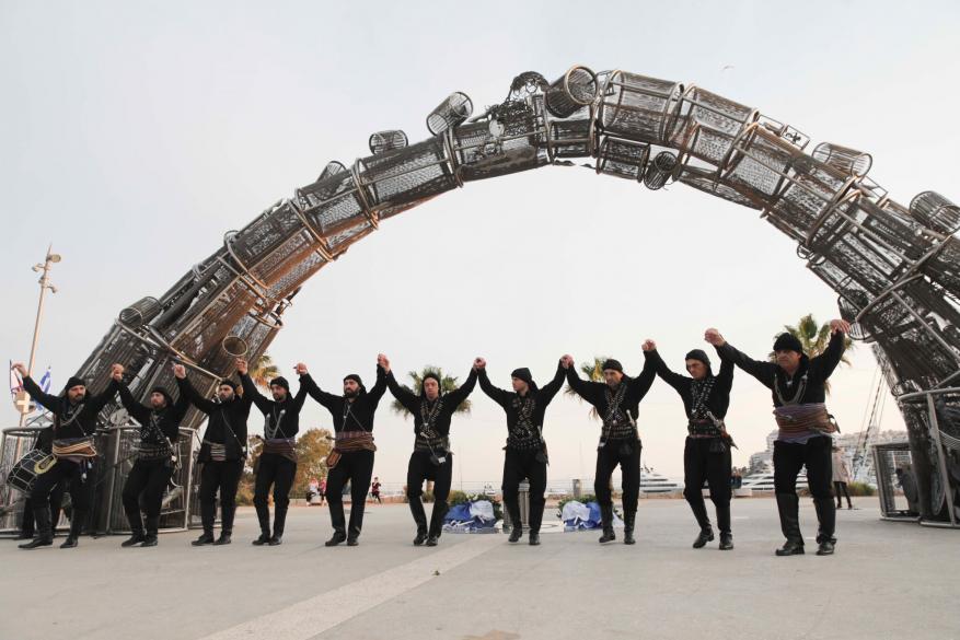 Με επιτυχία ολοκληρώθηκε η εκδήλωση Τιμής & Μνήμης για τη γενοκτονία των Ελλήνων του Πόντου στον Πειραιά